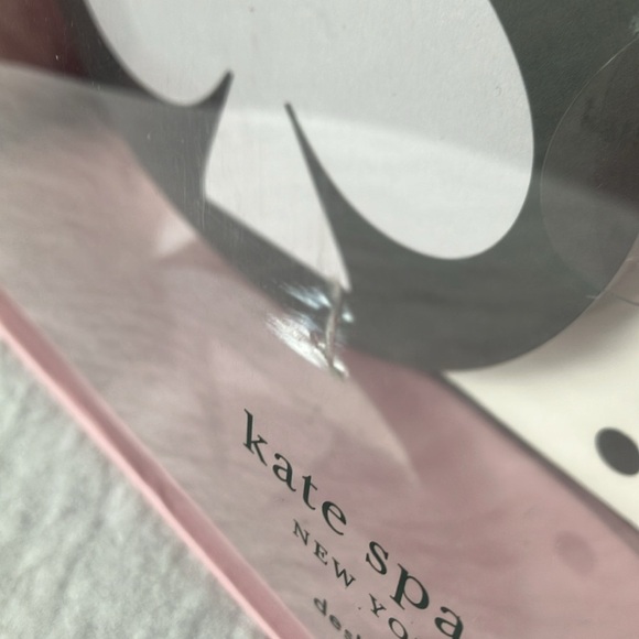 Kate Spade:Be Back Soon Desk Set- mouse pad, binder clip, desk sign, notepad/pen - Picture 5 of 16
